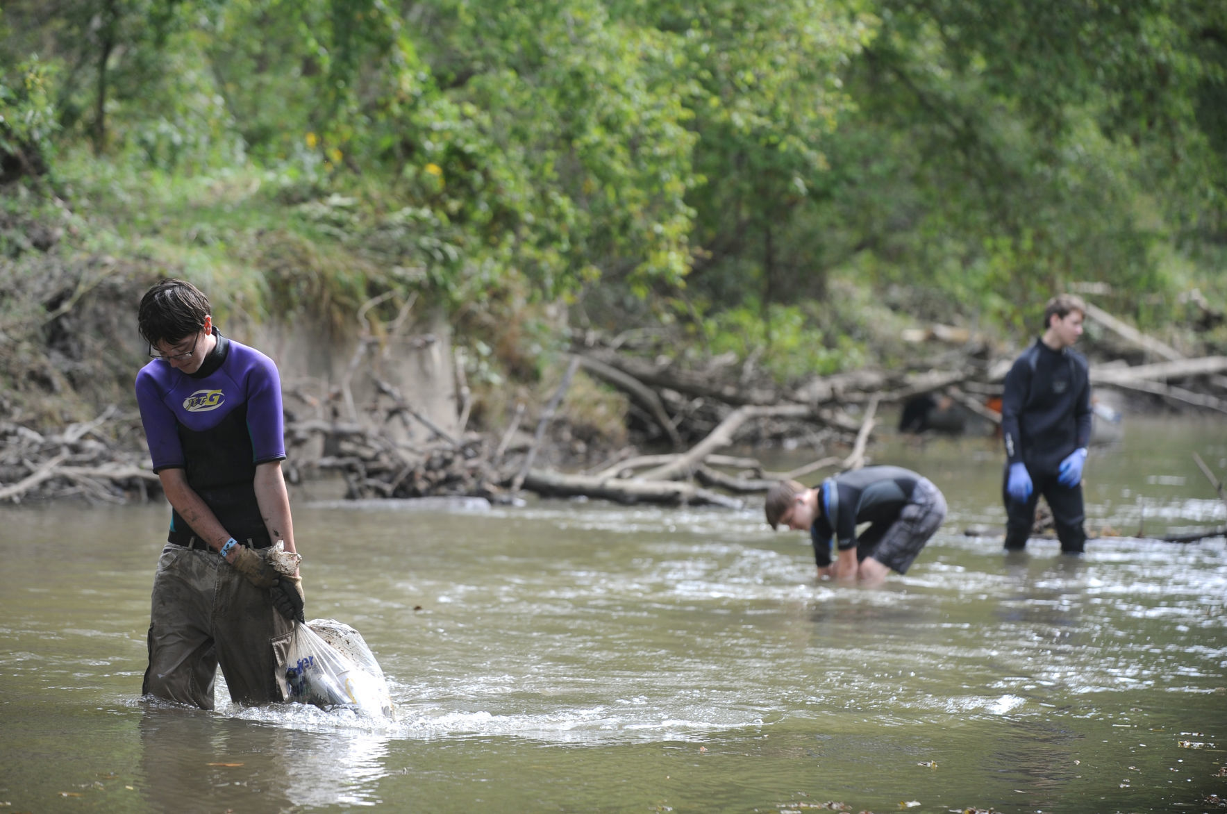 PIKE RIVER CLEAN UP